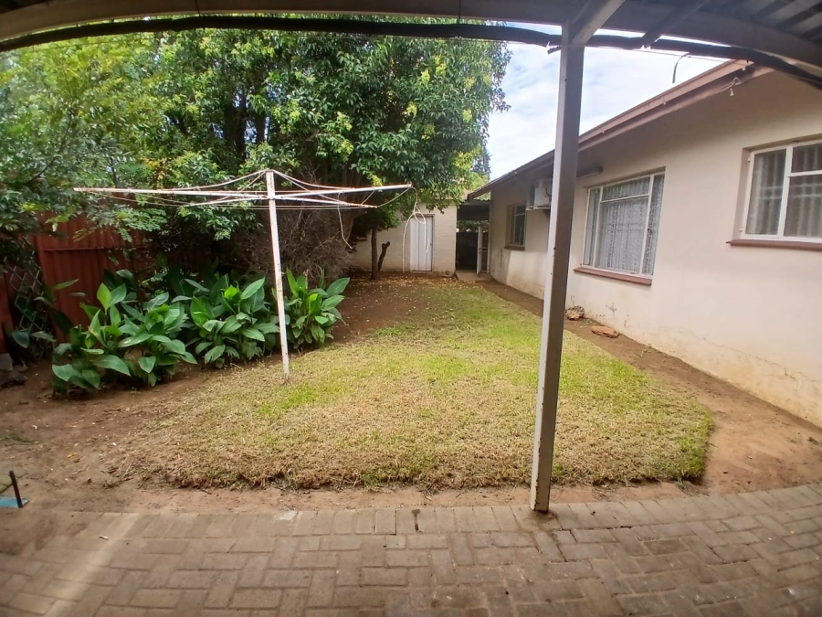 To Let commercial Property for Rent in Universitas Free State